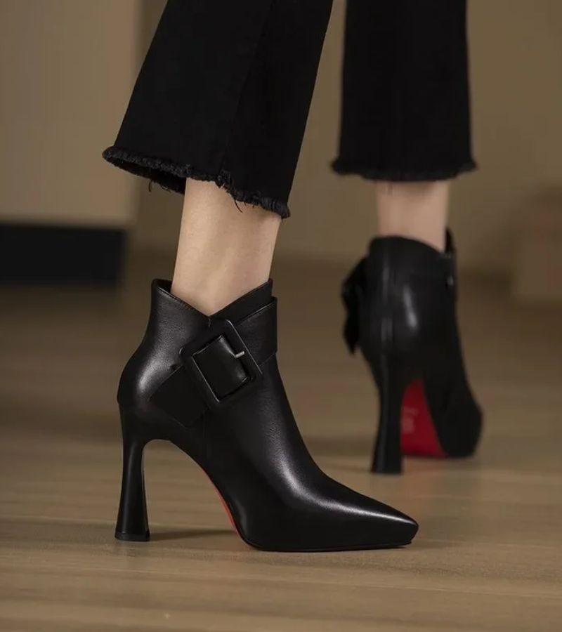 PALOMA | Botines Signature con tacón y hebilla extragrande