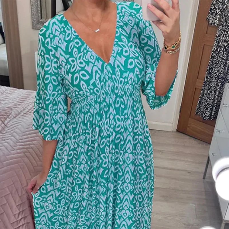ROCÍO™ | VESTIDO INFORMAL CON ESCOTE EN V Y ESTAMPADO DE FLORES