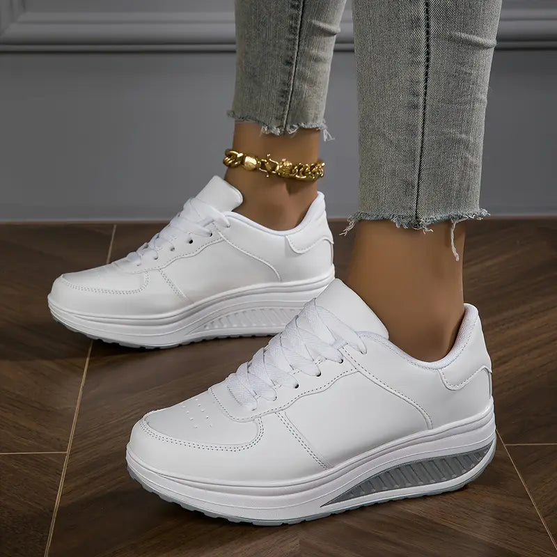 NAOMI | Tenis con suela de plataforma