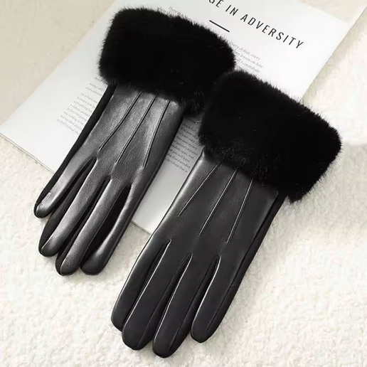 GUANTES DE CUERO CON ACABADO EN PELO